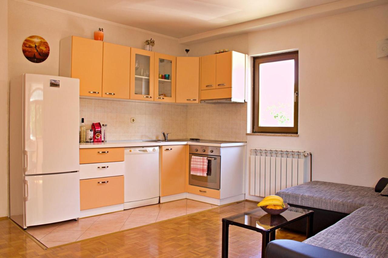Apartments Kanegra Ουμάγκ Εξωτερικό φωτογραφία